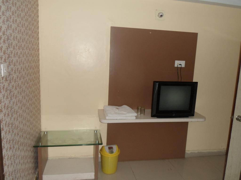 Hotel Raj Palace Dwarka  Exterior photo